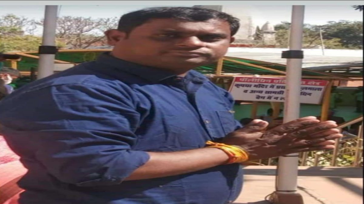 MP में सूदखोरों का जाल बना जी का जंजाल: इंदौर में  युवक ने जहर खाकर दी जान, परिजनों ने घेरा थाने