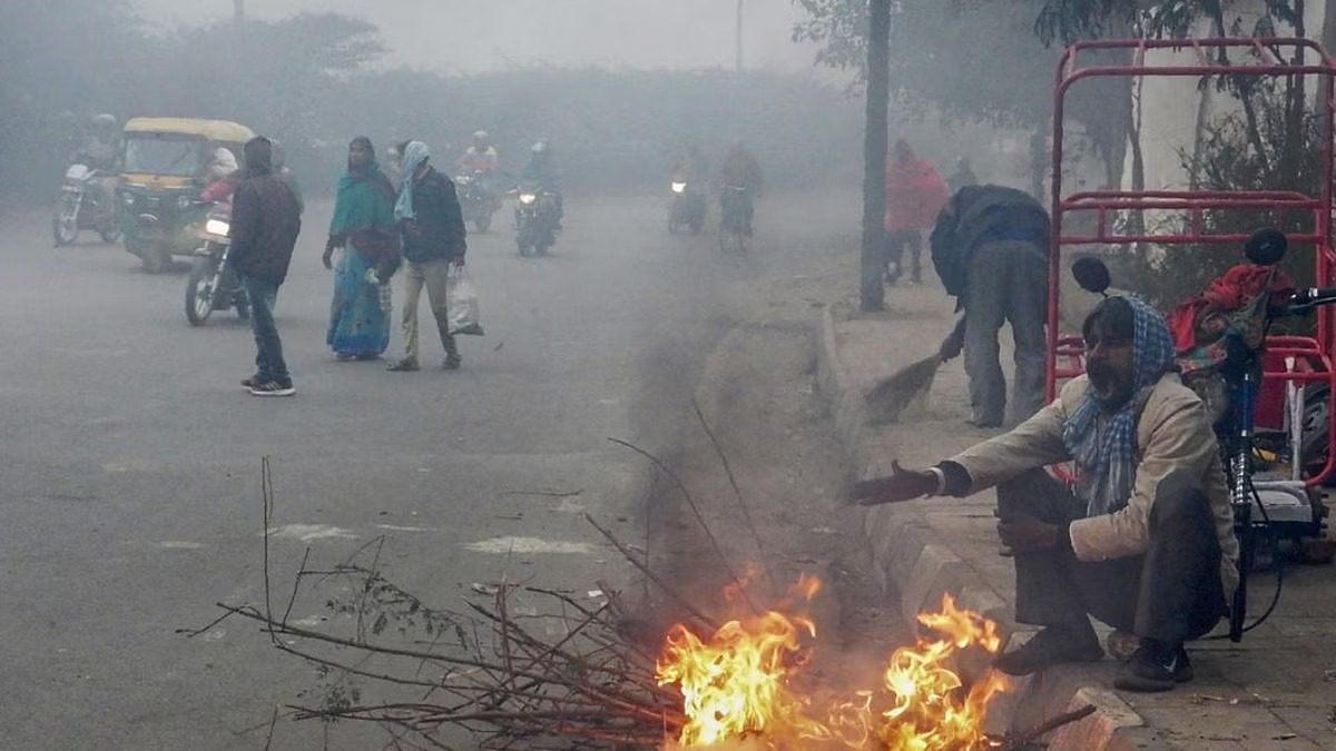 MP Weather Update: शीतलहर से कंपकंपाया प्रदेश, 10 डिग्री से नीचे लुढ़का पारा