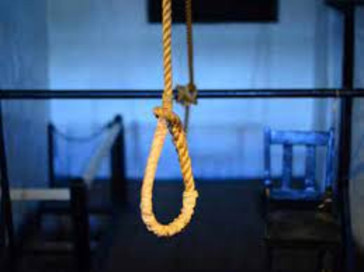 Punjab News: होशियारपुर में छात्र ने किया सुसाइड…