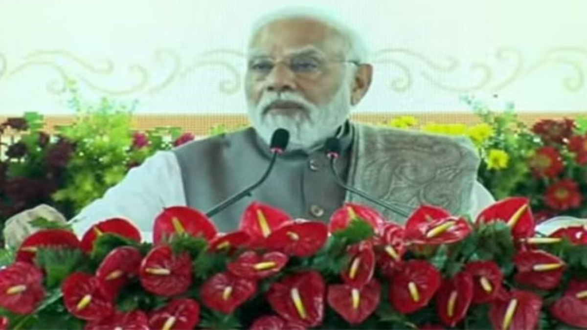 PM मोदी ने विकसित भारत संकल्प यात्रा को किया संबोधित, कहा- 4 करोड़ लोगों को मिला पक्का मकान