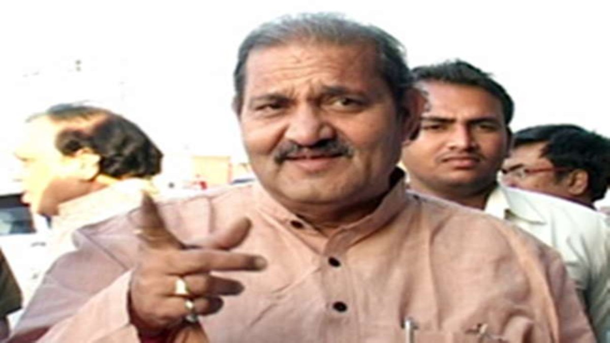 EVM पर फूटा हार का ठीकराः कांग्रेस प्रत्याशी धनेंद्र साहू का गंभीर आरोप, कहा- ईवीएम में खेल कर चुनाव जीती BJP…