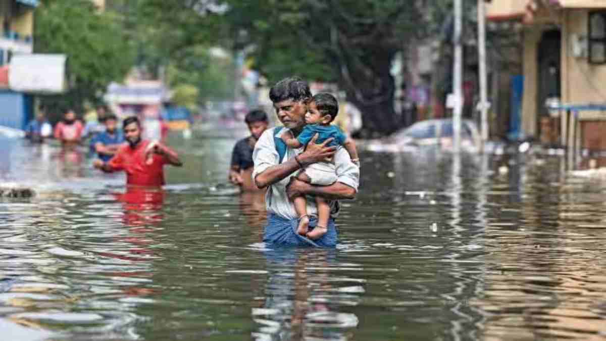 चक्रवाती तूफान ‘मिचौंग’ का असर : आंध्रप्रदेश में मची तबाही, छत्तीसगढ़ समेत कई राज्यों में बारिश की संभावना