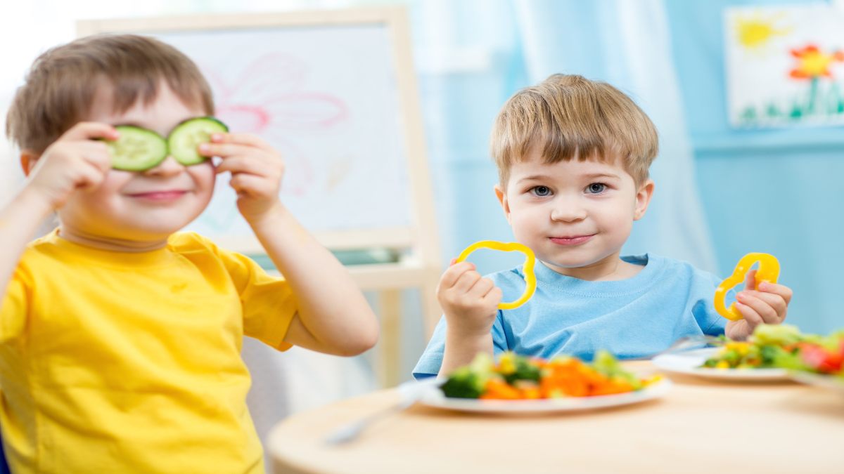 Kids Health: बच्चों में इन 3 Vitamins की न होने दें कमी, इसकी वजह से इम्यूनिटी होती है कमजोर और बच्चे रहते हैं सुस्त