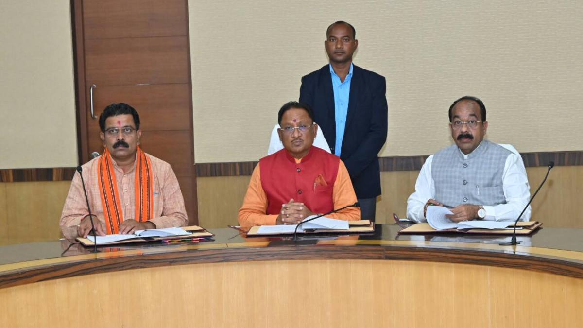 सीएम विष्णुदेव साय की अध्यक्षता में कैबिनेट की बैठक संपन्न, अनुपूरक बजट पर हुई चर्चा
