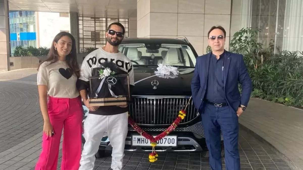 Shahid Kapoor ने खरीदी लग्जरियस कार, देखकर आपकी आंखें खुली रह जाएंगी …