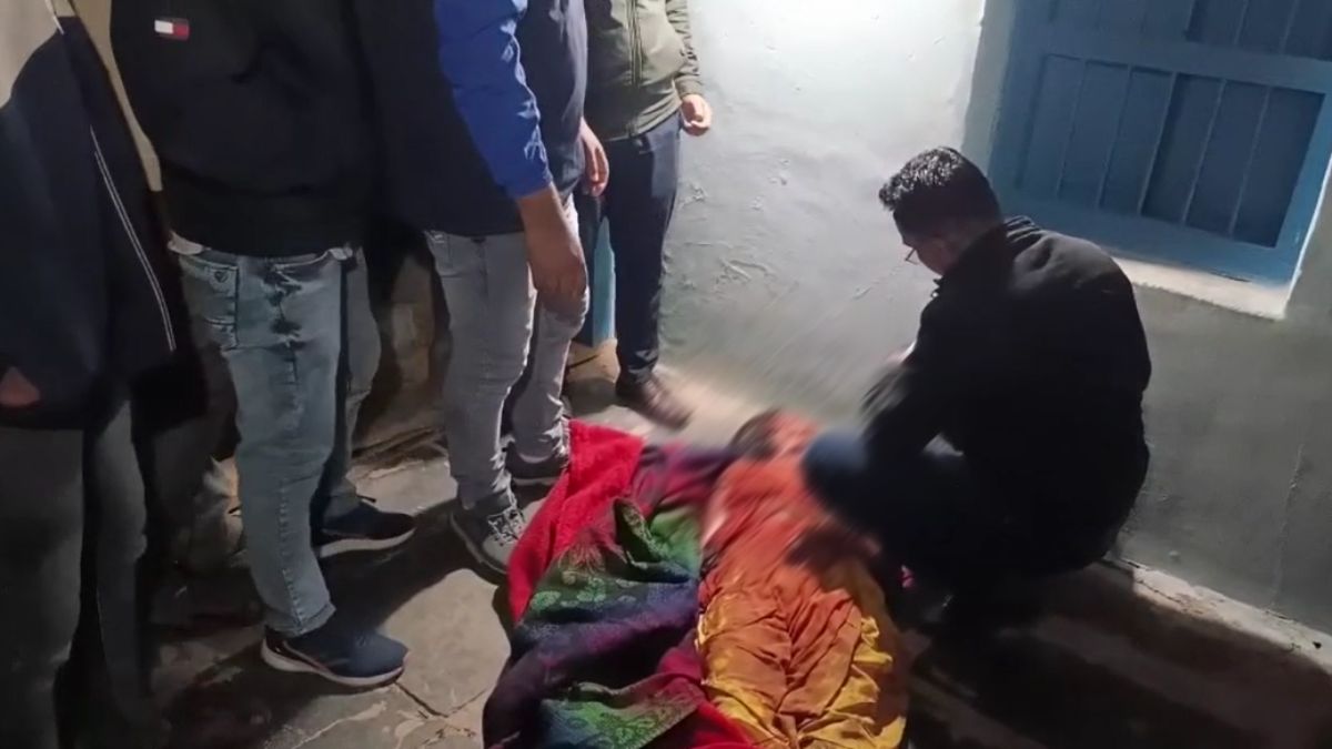 CG Crime News : देवर ने कुल्हाड़ी से वारकर भाभी को उतारा मौत के घाट, अवैध संबंध के शक में दिया वारदात को अंजाम