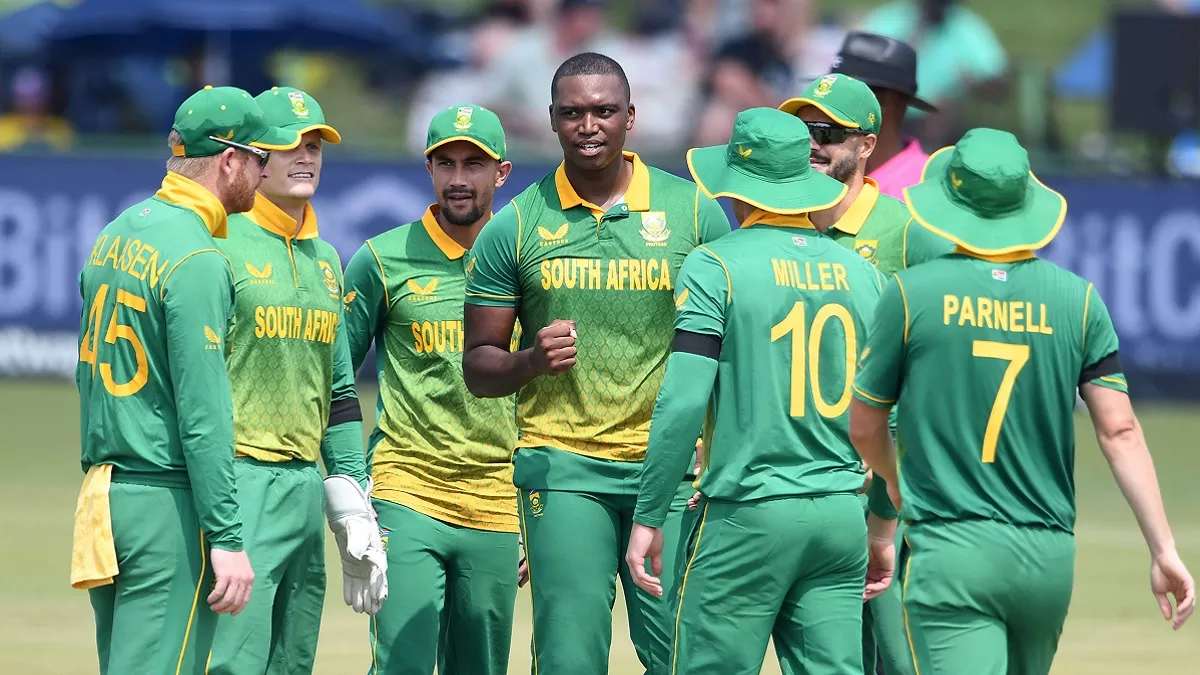 IND vs SA : CSA ने भारत के खिलाफ सीरीज के लिए दक्षिण अफ्रीका की टीमें घोषित की, तेम्बा बावुमा ने कप्तानी सहित वनडे टीम से जगह गंवाई