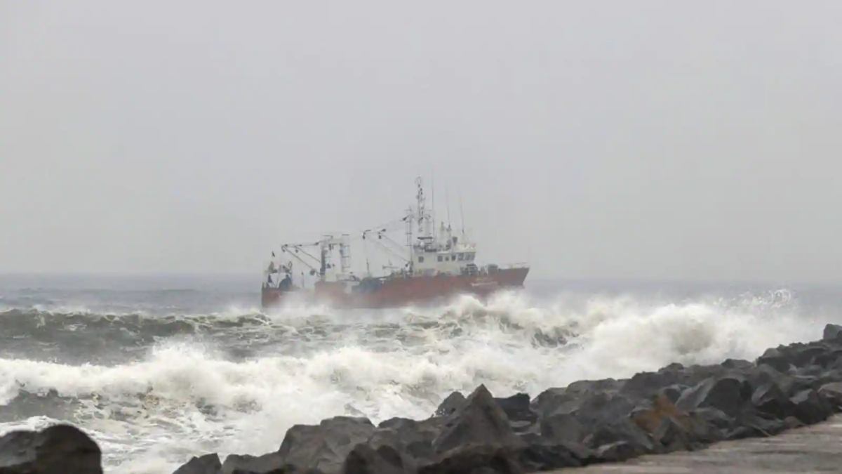 Odisha News: 5 दिसंबर को आंध्र में दस्तक देगा चक्रवाती तूफान मिचौंग, IMD ने की भविष्यवाणी…