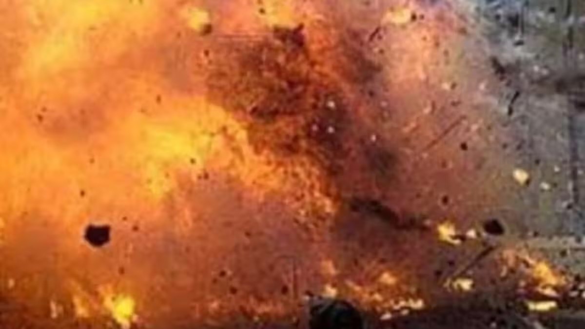 Odisha News : सिरला के जंगल में आईईडी विस्फोट, सीआरपीएफ के दो जवान गंभीर