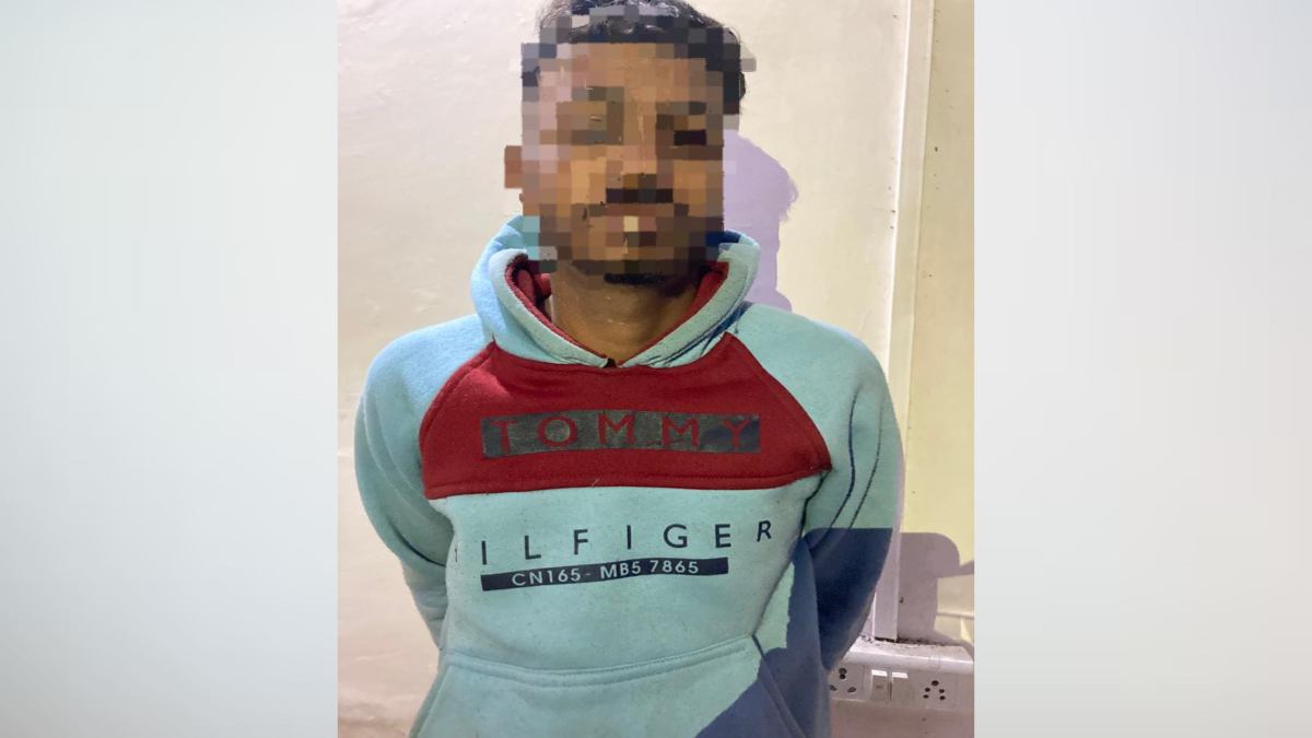 MP Crime: लूट का आरोपी चढ़ा पुलिस के हत्थे, महिला के गले पर चाकू रखकर वारदात को दिया था अंजाम