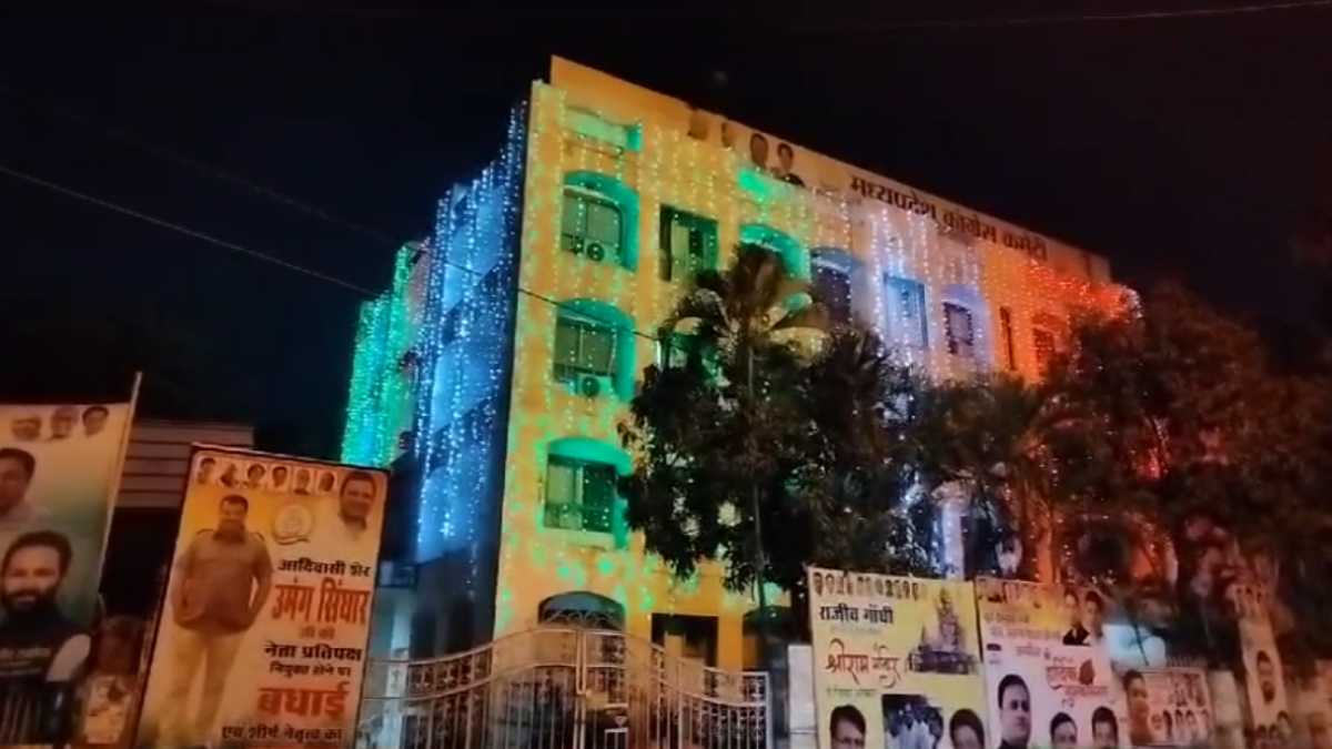 कांग्रेस भी हुई राममय: PCC दफ्तर को लाइटिंग से सजाया गया, राम मंदिर प्राण प्रतिष्ठा पर अलग-अलग कार्यक्रमों में शामिल होंगे दिग्गज