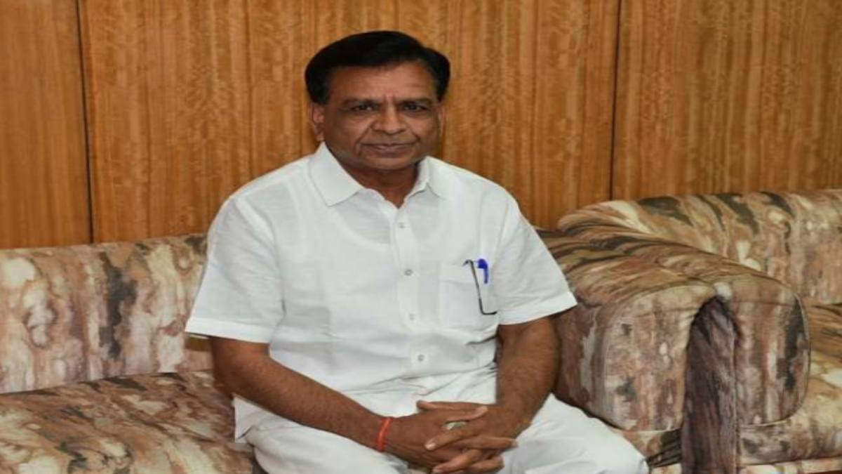 डिप्टी सीएम ने कांग्रेस की बैठक पर साधा निशाना: कहा- दिल्ली-मुंबई कही भी एक मीटिंग करें या 10, कोई फर्क नहीं पड़ता, कानून व्यवस्था को लेकर कही यह बात