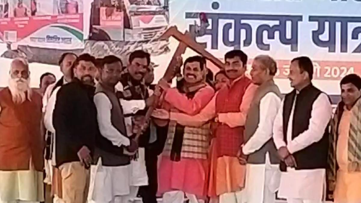 सतना पहुंचे CM मोहन: विकसित भारत संकल्प यात्रा में हुए शामिल, करोड़ों के विकास कार्यों का भी किया भूमि पूजन