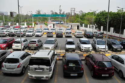 दिल्लीवालों के लिए बुरी खबर… एमसीडी जल्द ही पार्किंग रेट बढ़ाने की तैयारी में