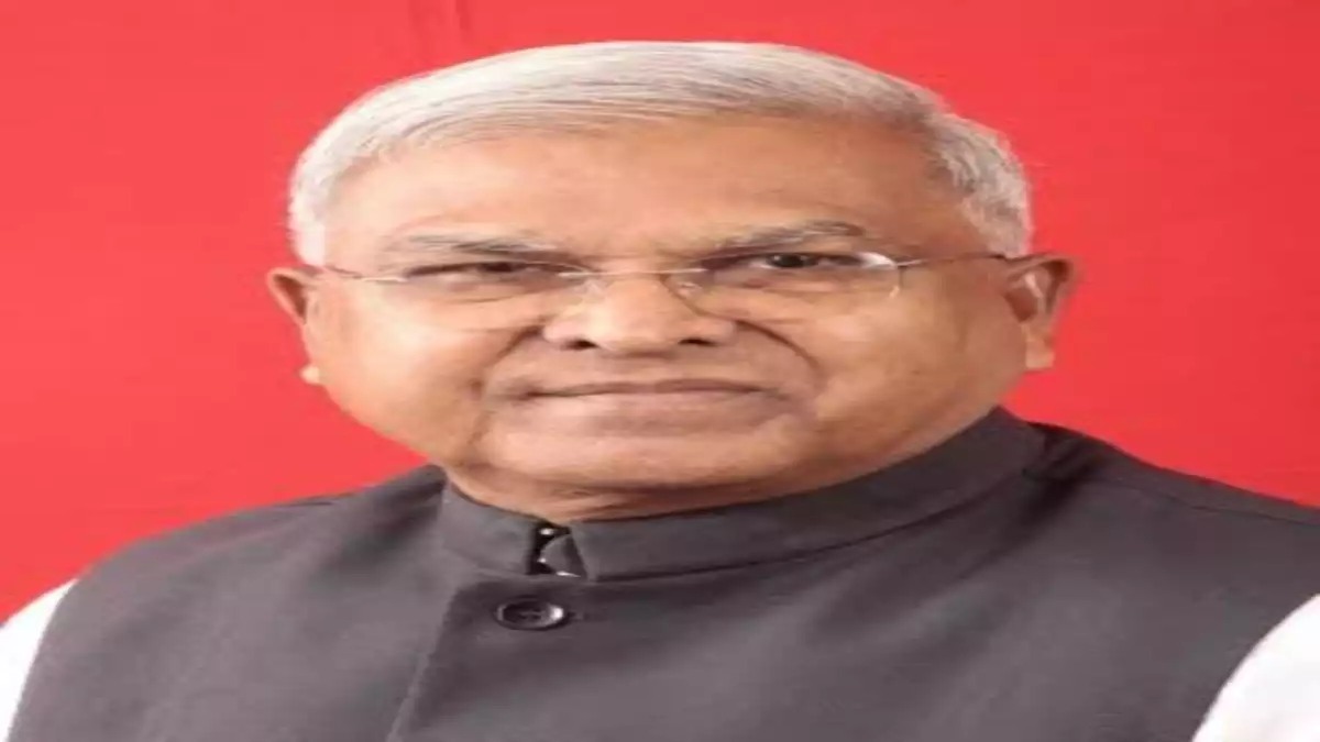 राज्यपाल का बुरहानपुर दौरा: विकसित भारत संकल्प यात्रा के कार्यक्रम में हुए शामिल, रथ को दिखाई हरी झंडी