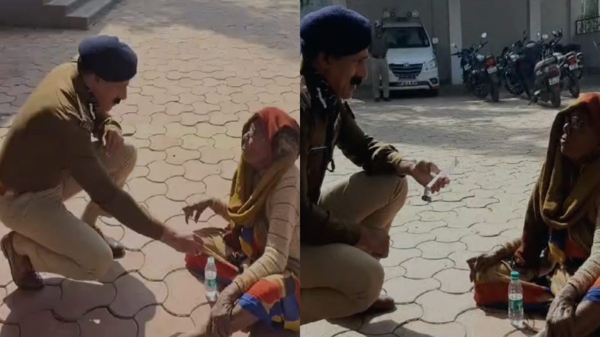 पुलिस अधिकारी ने पेश की मानवता की मिसाल: लाठी के सहारे शिकायत लेकर पहुंची बुजुर्ग महिला, ADGP ने जमीन में बैठकर सुनी समस्या, पैर छूकर लिया आशीर्वाद