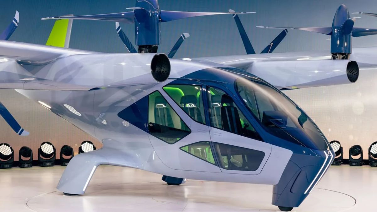 Hyundai ने पेश की इलेक्ट्रिक फ्लाइंग टैक्सी eVTOL, 1500 फुट की ऊंचाई पर करेगी सैर, जानिए इसकी खासियत