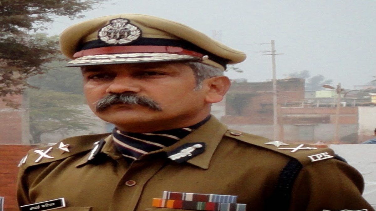 Honey Trap Investigation: IPS आदर्श कटियार बने SIT अध्यक्ष, हनी ट्रैप मामले की करेंगे जांच, कई रसूखदारों के आपत्तिजनक वीडियो होने की आशंका