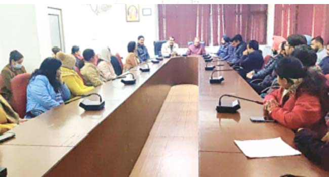 अमृतसर : ओपीडी और आईपीडी में आए मरीज को वही दवाएं लिखी जाएँगी जो डिस्पैंसरी में होगी उपलब्ध