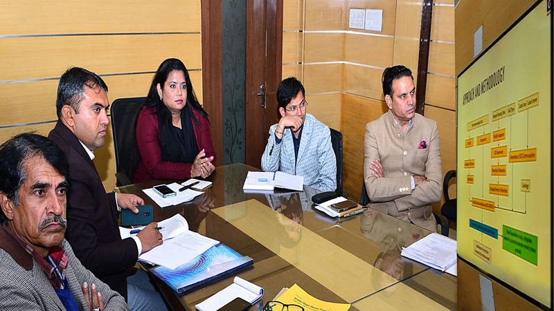 Rajasthan News: सांभर झील को अतिक्रमण मुक्त कराने होंगे हर संभव प्रयास, झील प्रबंधन समिति ने लिया फैसला