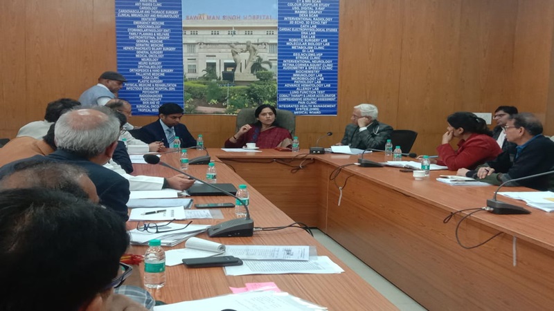 Rajasthan News: एसएमएस अस्पताल बनेगा पेशेंट फ्रेंडली, सुरक्षा के लिए बढ़ेंगे सीसीटीवी कैमरे