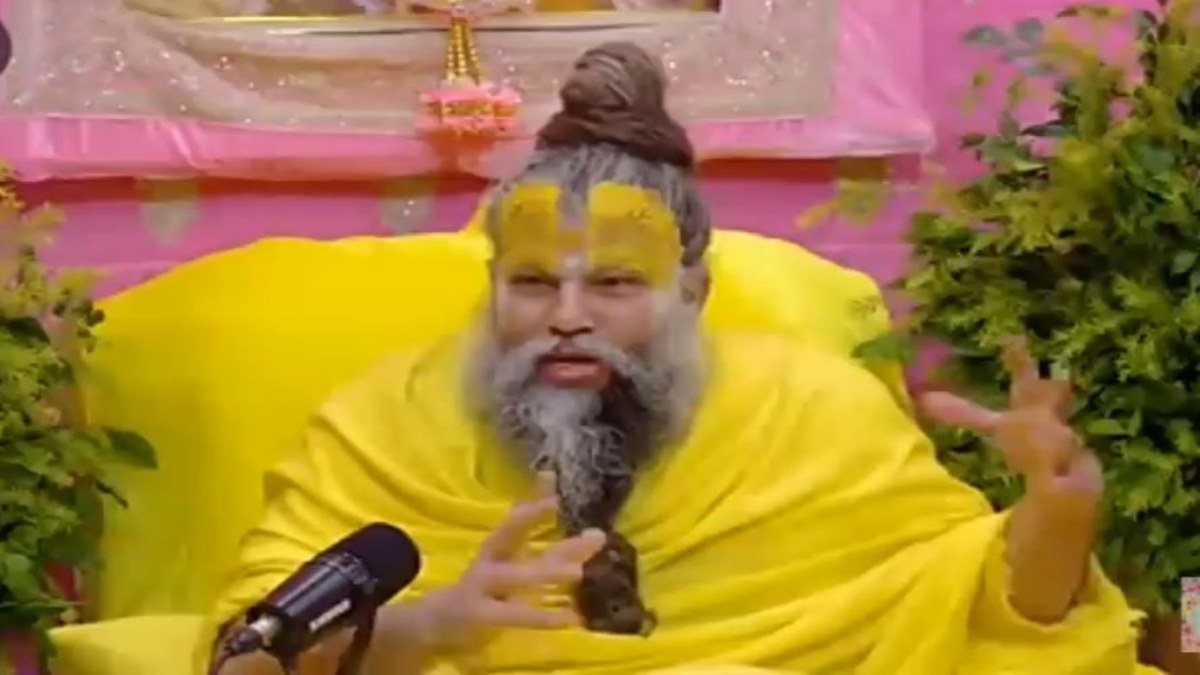 रावण गांव के सरपंच प्रतिनिधि ने की संत प्रेमानंद महाराज से मुलाकात; रावण की पूजा और मंदिर सुन हुए अचंभित, दशानन को बताया भगवान राम का पार्षद