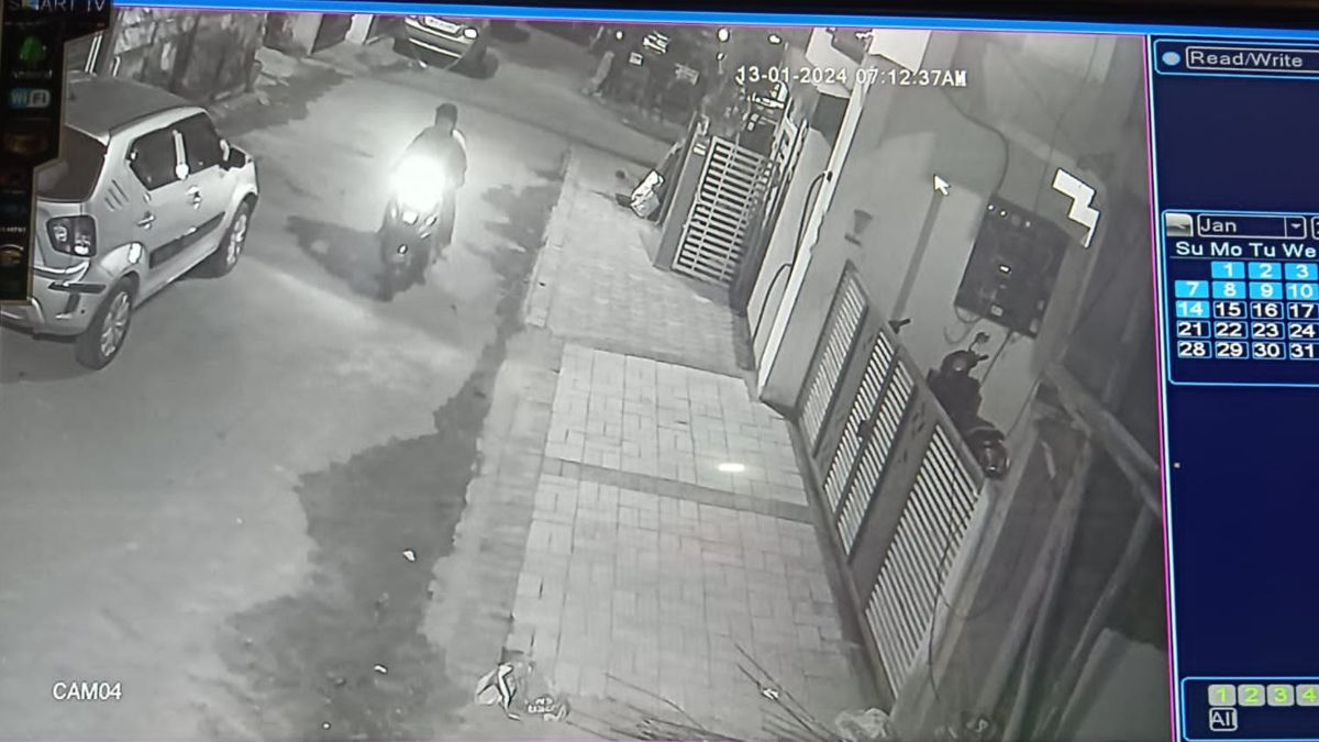 ऑनलाइन साइट पर हुई दोस्ती का दुष्परिणामः युवती के लैपटॉप, मोबाइल और सोने की चेन लेकर युवक फरार, पुलिस ने नहीं लिखी रिपोर्ट