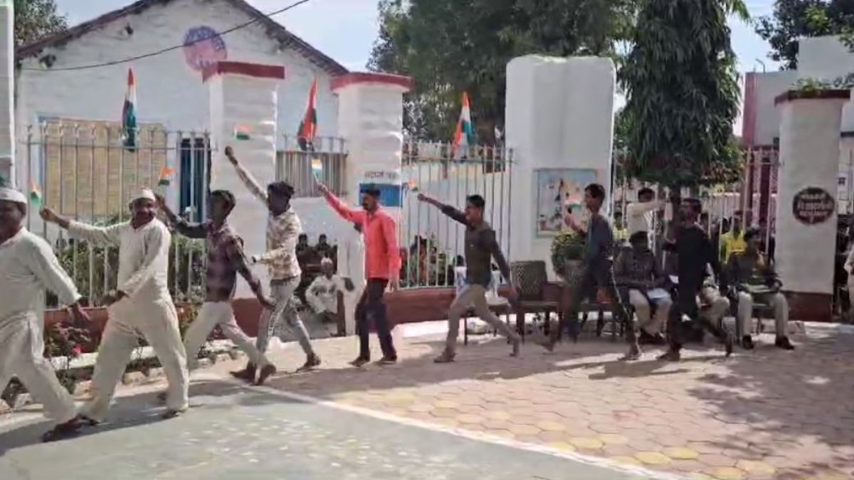 Republic Day 2024: अंग्रेजों की बनाई जेल में गूंजे देशभक्ति के गाने, कैदियों ने सांस्कृतिक कार्यक्रम के साथ मनाया गणतंत्र दिवस