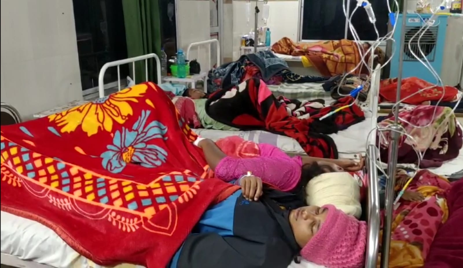 सुंदरगढ़ में food poisoning के कारण सेवाश्रम स्कूल के 30 छात्र बीमार