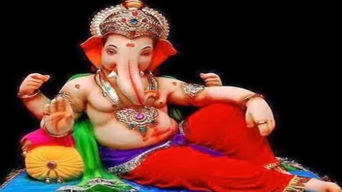 New year 2024 : भगवान गणेश के इन चमत्कारी मंत्र से करें नए साल की शुरुआत, साल भर बनी रहेगी समृद्धि