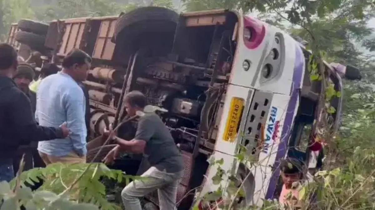 तत्तापानी घाट पर बड़ा हादसा, 30 से ज्यादा लोग घायल, कई की हालत गंभीर