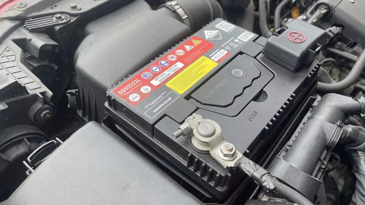 Tips : कार की Battery की बढ़ाना चाहते हैं उम्र, तो अपनाएं ये जरूरी पांच टिप्स …