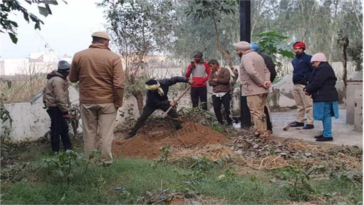 Punjab News : साली से शादी करने की जिद में पति ने पत्नी और नवजात को घर से निकाला, ठंड से बच्चे की मौत