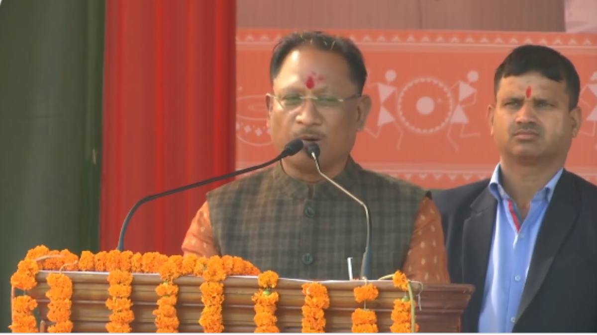 संभाग स्तरीय कार्यकर्ता सम्मान समारोह : CM विष्णुदेव साय ने कहा – व्यर्थ नहीं जाएगा कार्यकर्ताओं का बलिदान, मोदी की हर गारंटी करेंगे पूरी