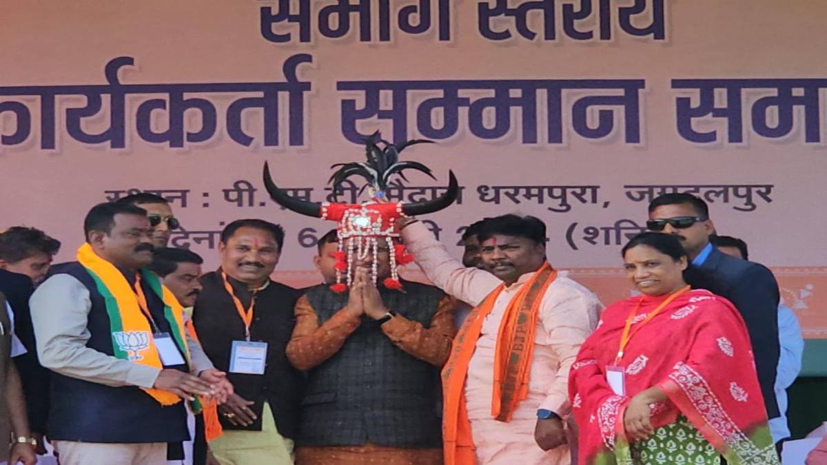 बस्तर में CM साय ने कार्यकर्ताओं का किया सम्मान, वन मंत्री कश्यप बोले- कार्यकर्ता संगठन का आधार, लोकसभा चुनाव में जीतेंगे सभी सीट