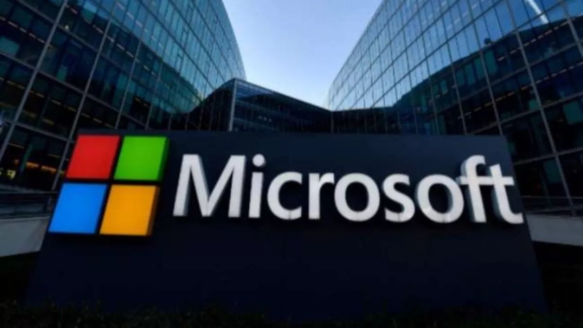 Microsoft Company News: माइक्रोसॉफ्ट ने Apple को पछाड़ा, बनी दुनिया की सबसे मूल्यवान कंपनी