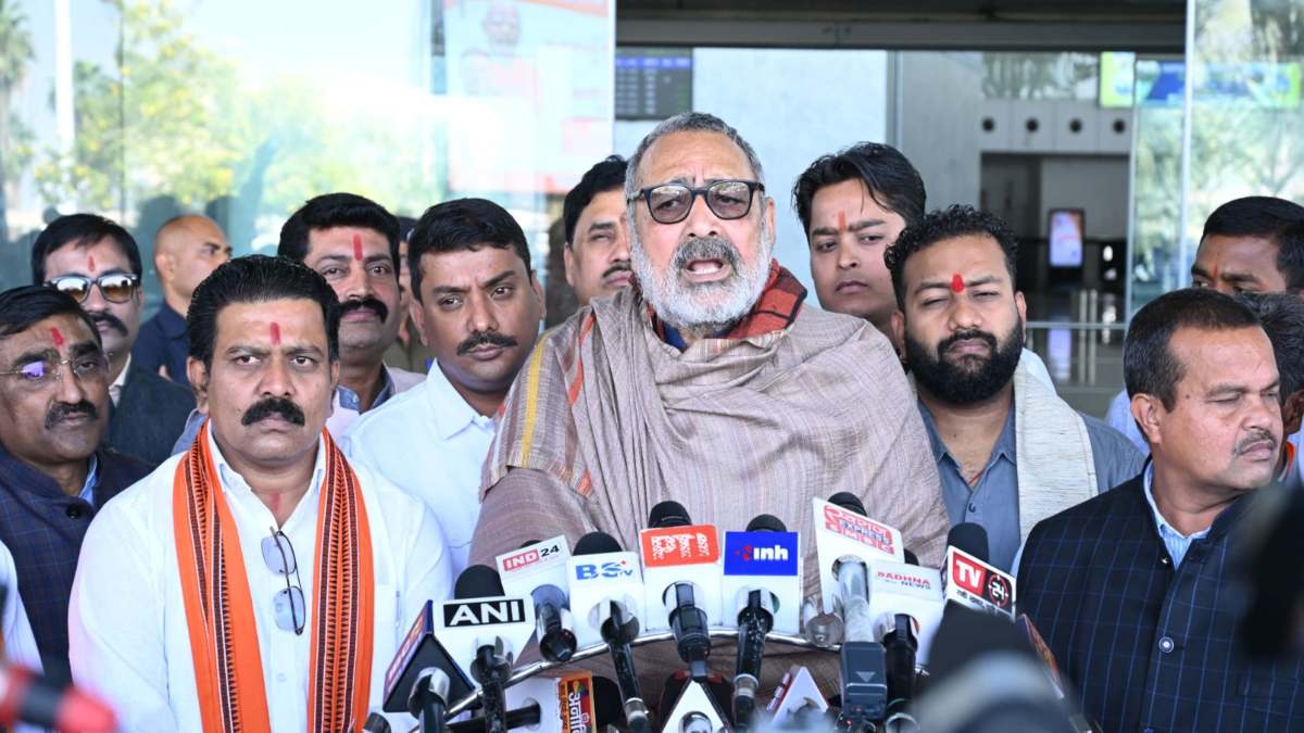 छत्तीसगढ़ की आर्थिक तरक्की में महिलाओं की भागीदारी बढ़ाने की जरूरत: गिरिराज सिंह