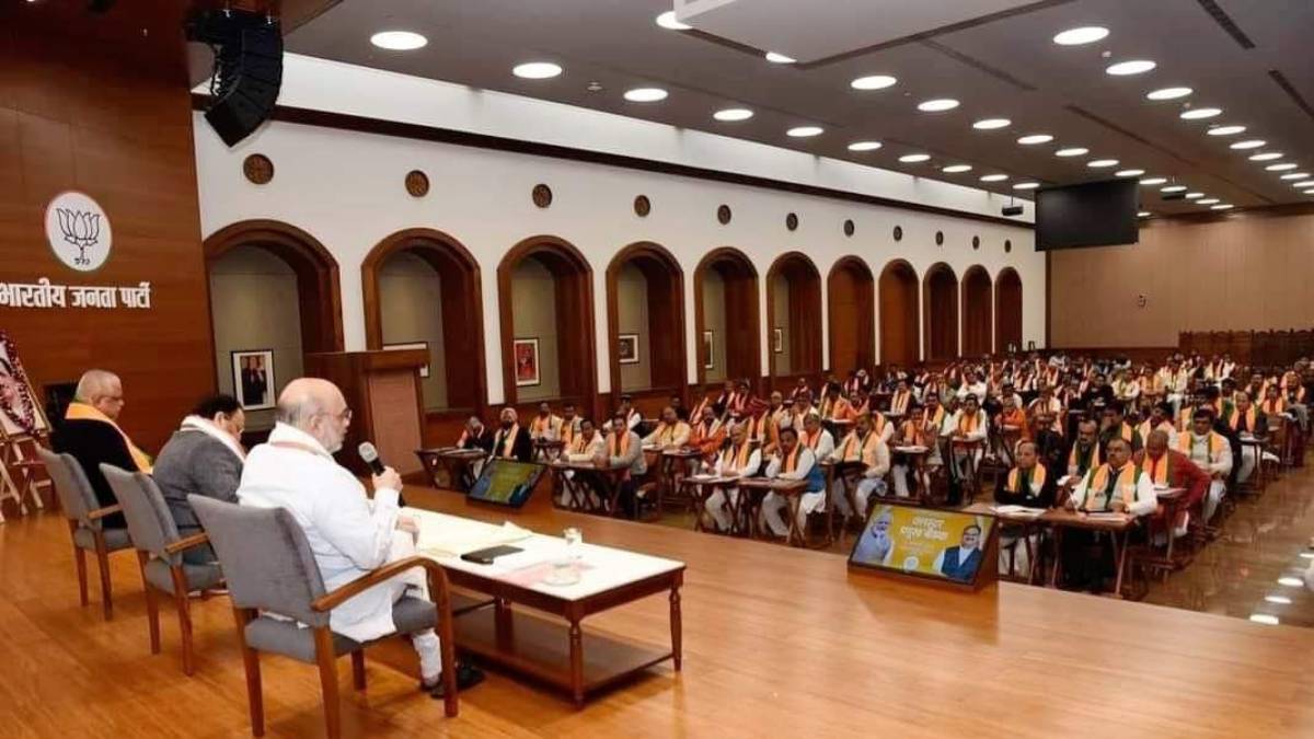 लोकसभा चुनाव की तैयारी में जुटी BJP : क्लस्टर प्रभारियों की हुई बैठक, CG से राजेश मूणत और अजय चंद्राकर हुए शामिल