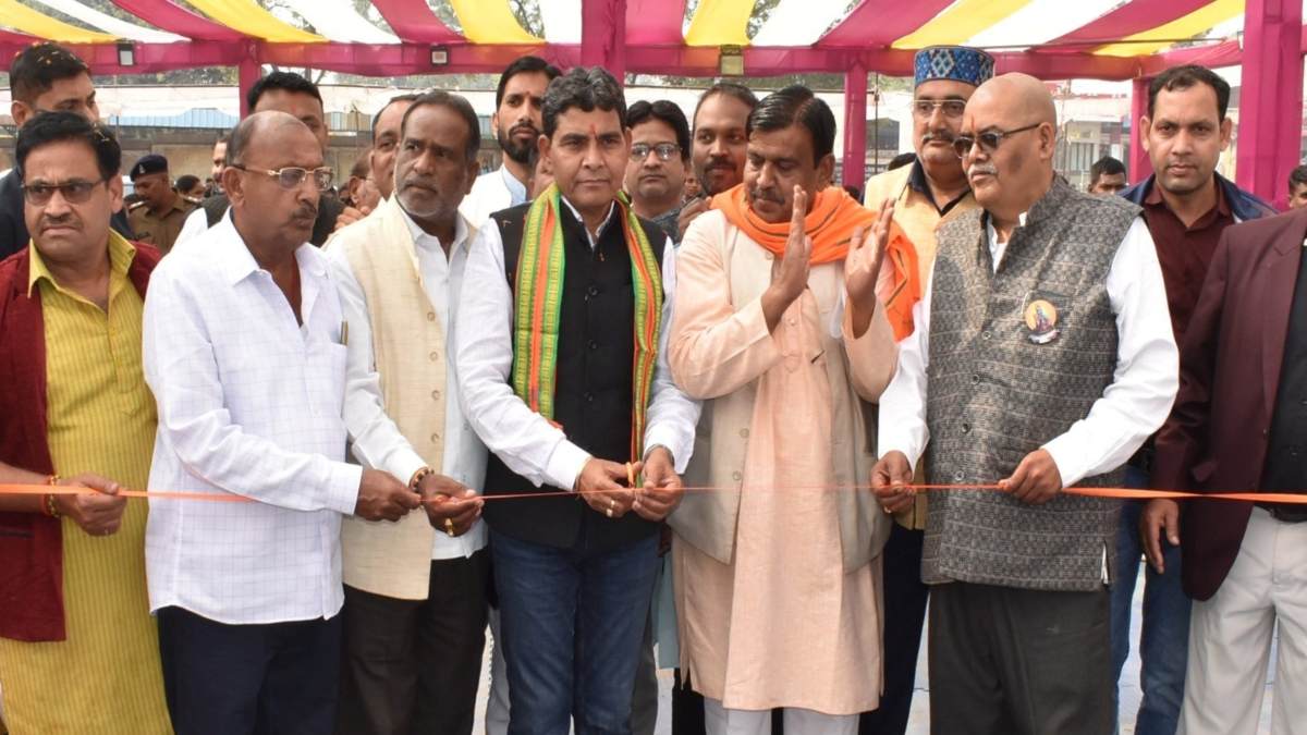 मंत्री टंकराम वर्मा ने राज्य स्तरीय कबड्डी चौंपियनशिप का किया शुभारंभ, कहा- खेलों में समर्पण, जोश और जुनून से मिलती है सफलता