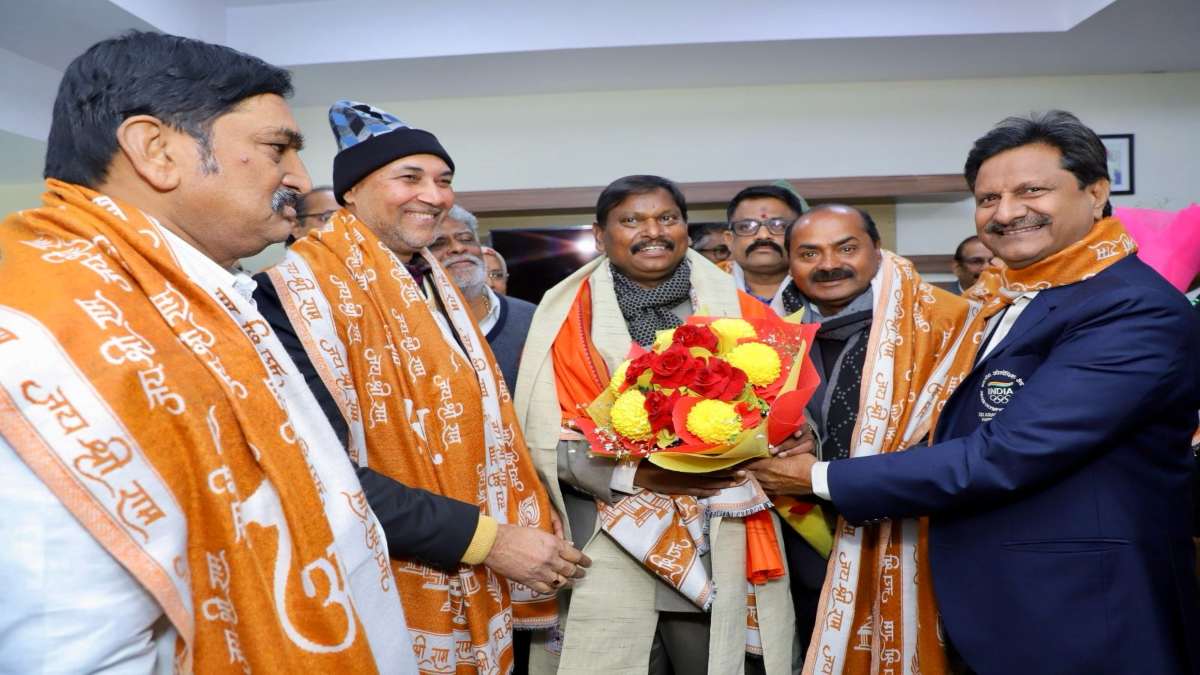 निर्विरोध AAI के अध्यक्ष चुने गए केंद्रीय मंत्री अर्जुन मुंडा, वीरेंद्र सचदेवा महासचिव और डॉ. जोरिस पॉलोस बने कोषाध्यक्ष 