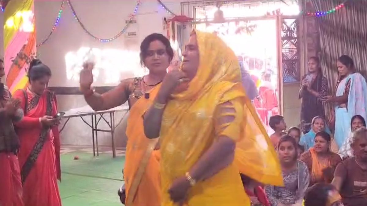 राममय हुआ किन्नर समाज: राम मंदिर प्राण प्रतिष्ठा का मनाया जश्न, पीले वस्त्र पहनकर जमकर थिरके