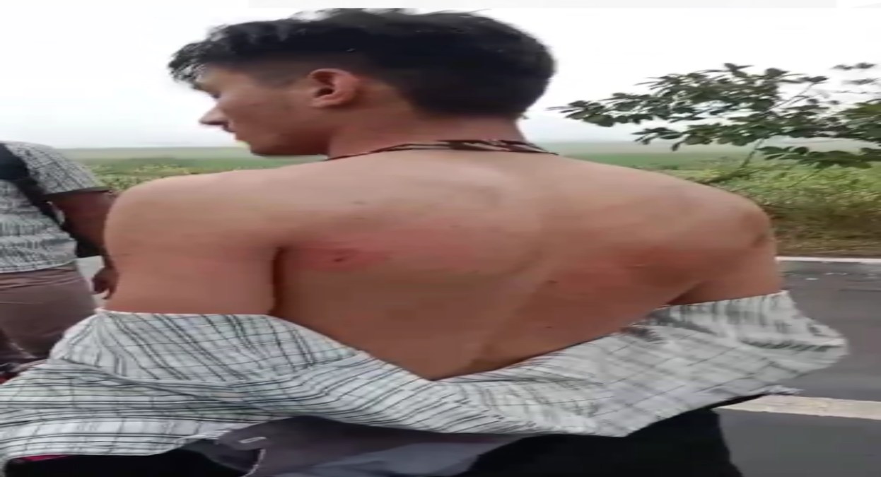 स्कूल स्टूडेंट्स की करतूतः एक छात्र के साथ की ऐसी हरकत और वीडियो बनाकर किया वायरल