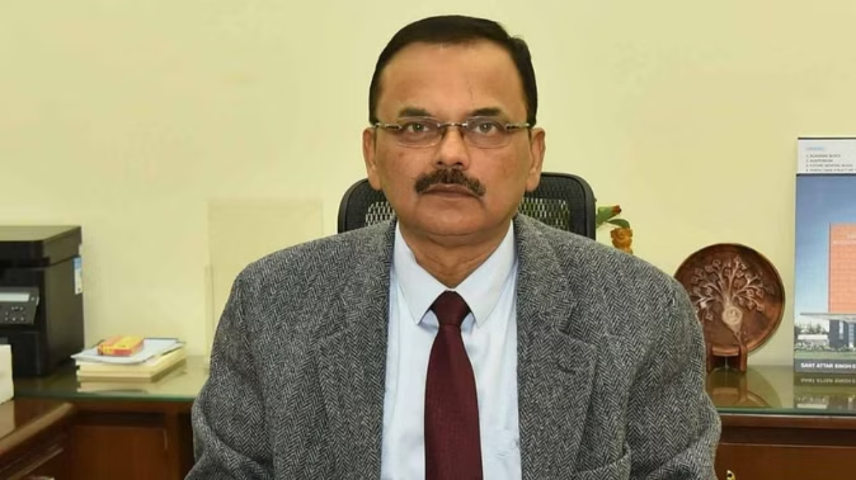सीएम के विशेष मुख्य सचिव के रूप में वीके सिंह ने संभाला पदभार