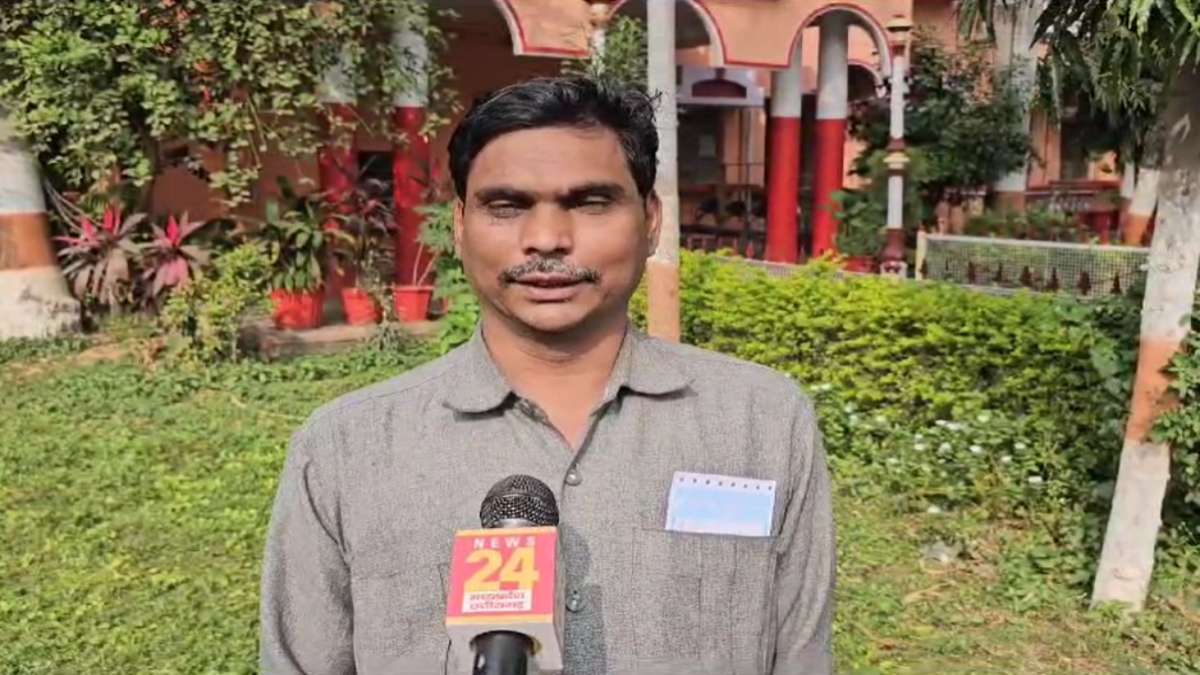 “वजू करते हैं पांचों वक्त हम गंगा के पानी से”: तुम्हारे ही नहीं श्रीराम, हम भी राम वाले हैं, खंडवा के अकबर ताज अयोध्या में दिखाएंगे रामभक्ति