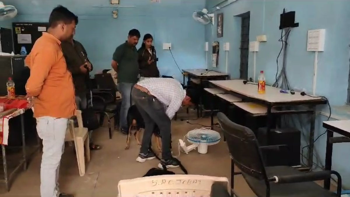 सरकारी दफ्तर भी नहीं सुरक्षित: ब्लॉक रिसोर्स सेंटर पर चोरों ने बाेला धावा, 10 कंप्यूटर-पंखे चुराए
