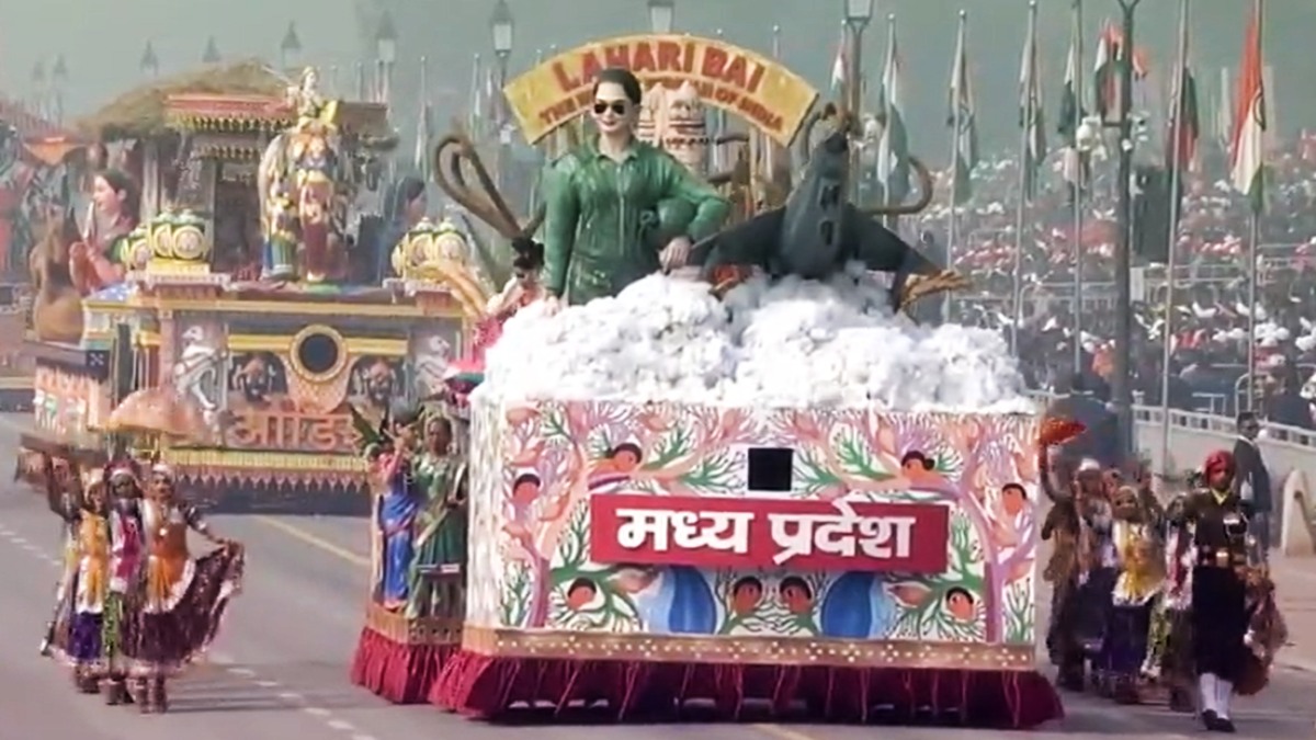 Republic Day 2024: कर्तव्य पथ पर MP की झांकी ने बढ़ाई समारोह की शोभा, दिखी महिला सशक्तिकरण की झलक, देखें वीडियो