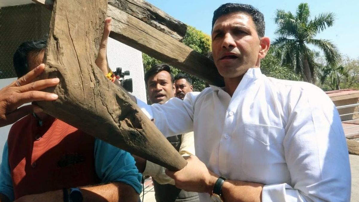 इधर जीतू पटवारी “कमलनाथ और दिग्विजय कांग्रेस” का सीमांकन करते रह गए उधर हाईकमान ने उनकी ही जमीन नाप दी… पॉलिटिकल अफेयर्स कमेटी की लिस्ट पर BJP का तंज