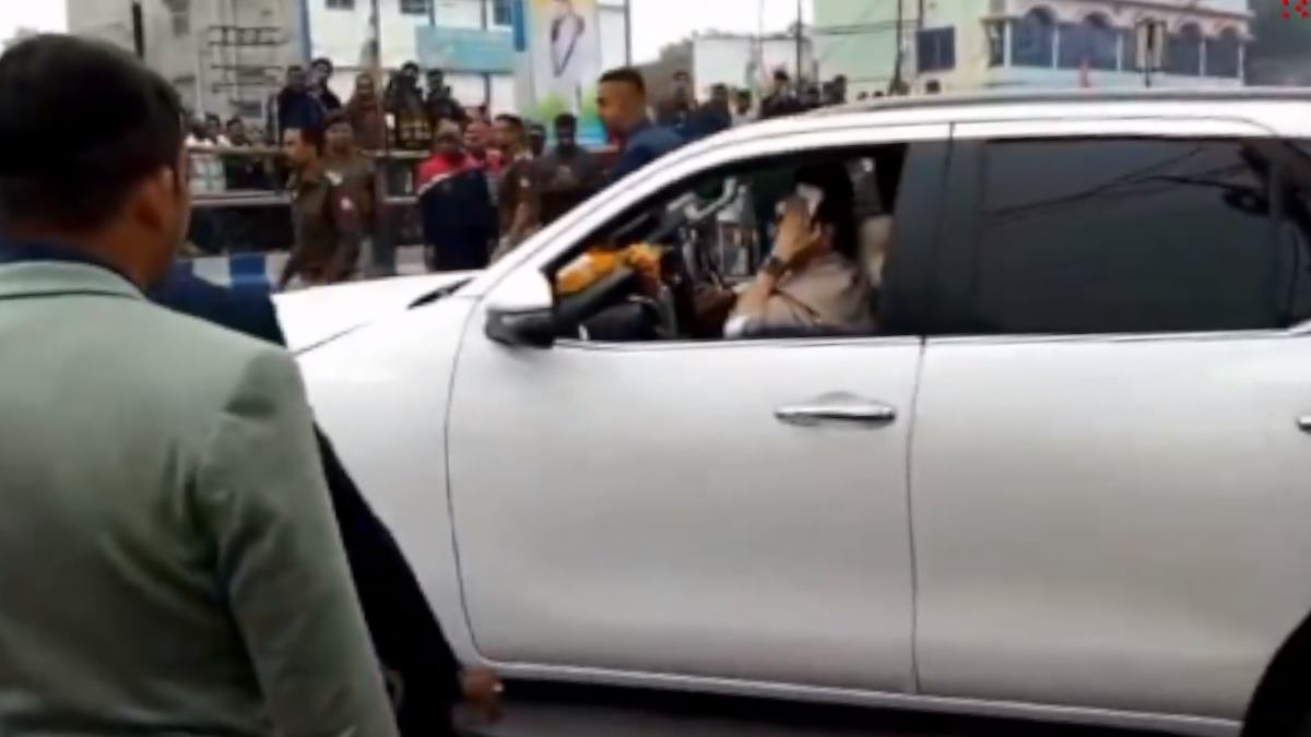 ममता बनर्जी हुईं चोटिल, जानिए कैसे हुआ हादसा…