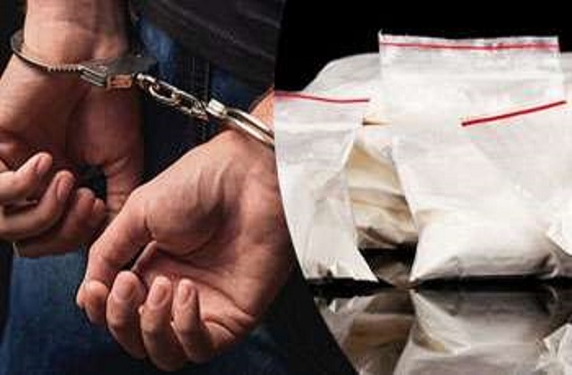 पंजाब : हैरोइन तस्करों ने की पुलिस पर गाड़ी चढ़ाने की कोशिश, 2 अंतर्राष्ट्रीय तस्कर गिरफ्तार