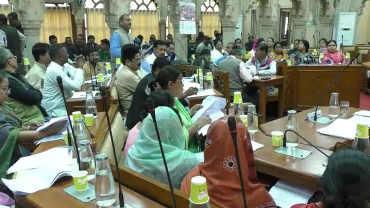 Gwalior Municipal Corporation: परिषद की बजट संशोधन बैठक में लिए कई महत्वपूर्ण फैसले